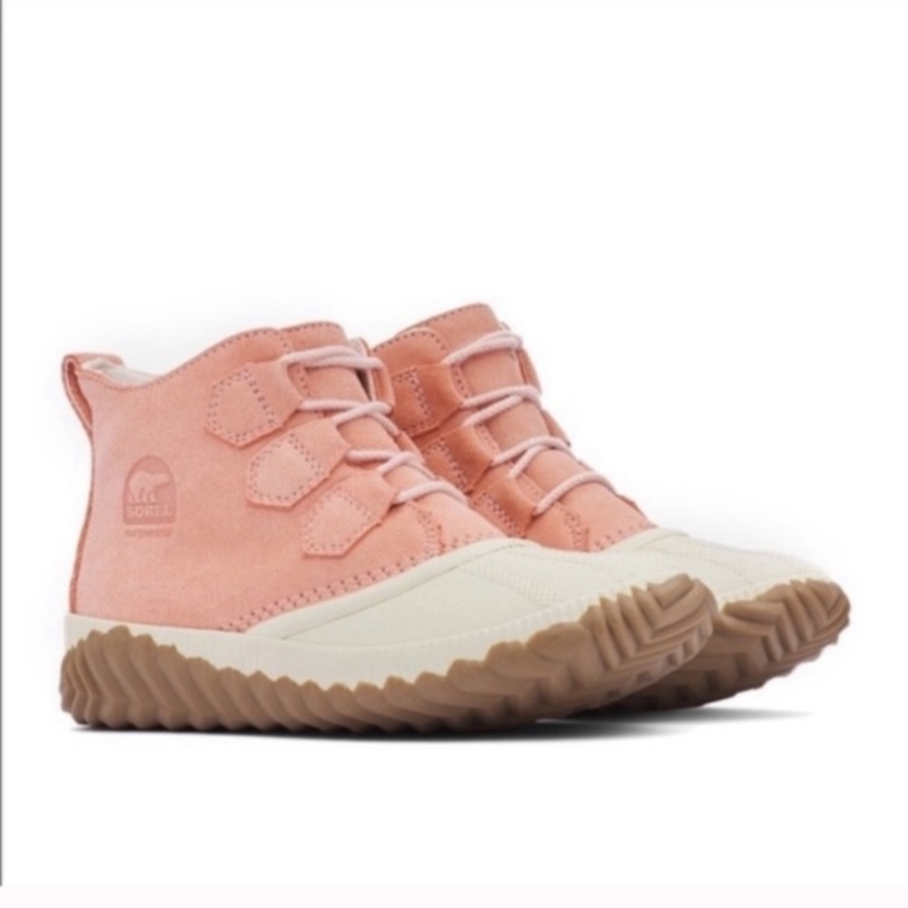 Sorel Out N About Boots in Pink